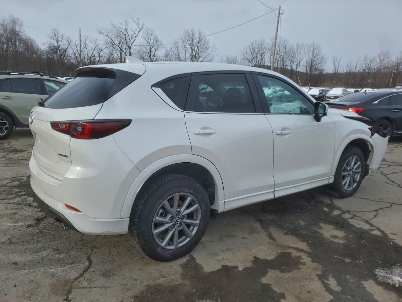2025 MAZDA CX-5 PREFERRED photo 3