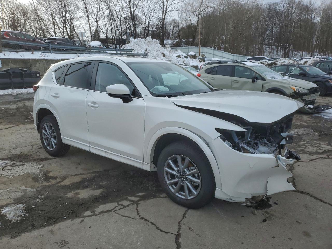 2025 MAZDA CX-5 PREFERRED photo 4