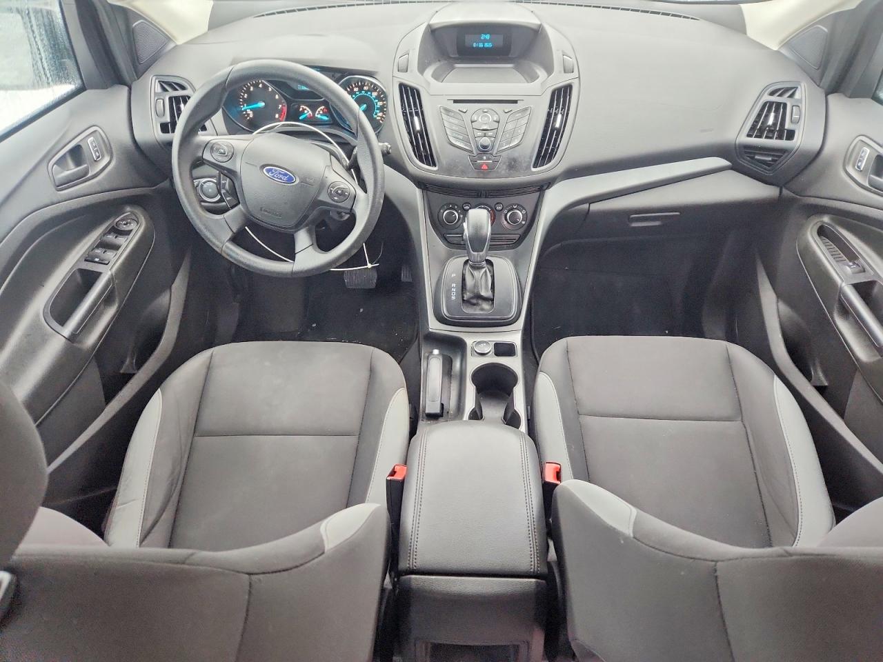 2013 FORD ESCAPE S photo 8