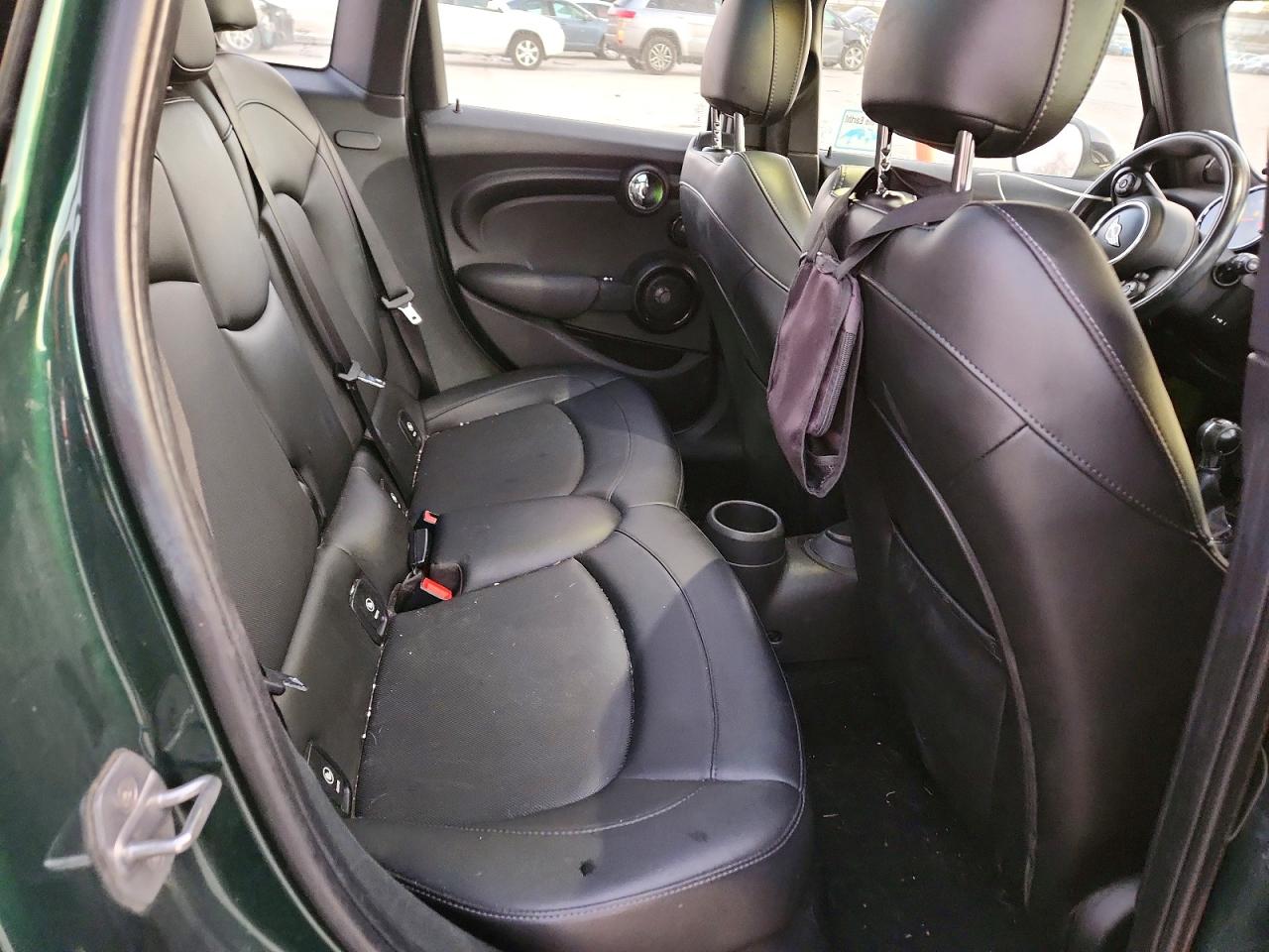 2016 MINI COOPER photo 10