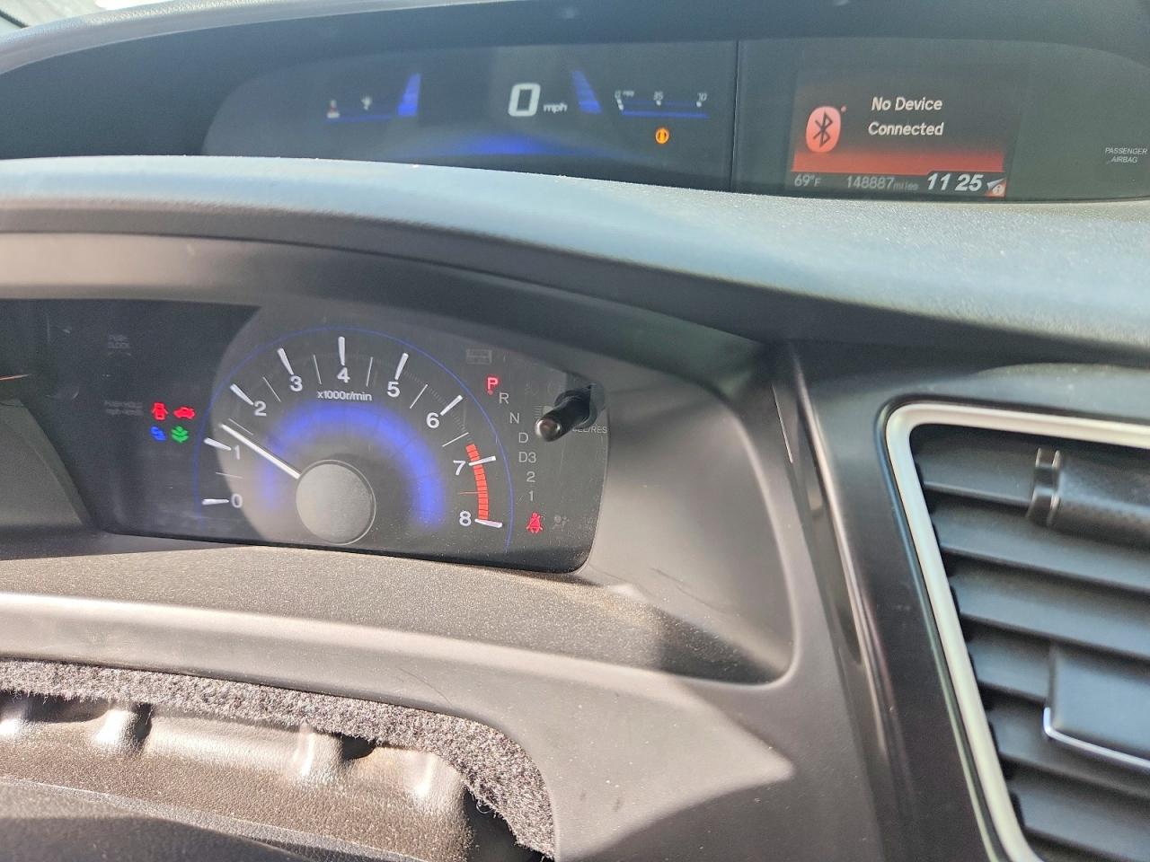 2013 HONDA CIVIC LX photo 9