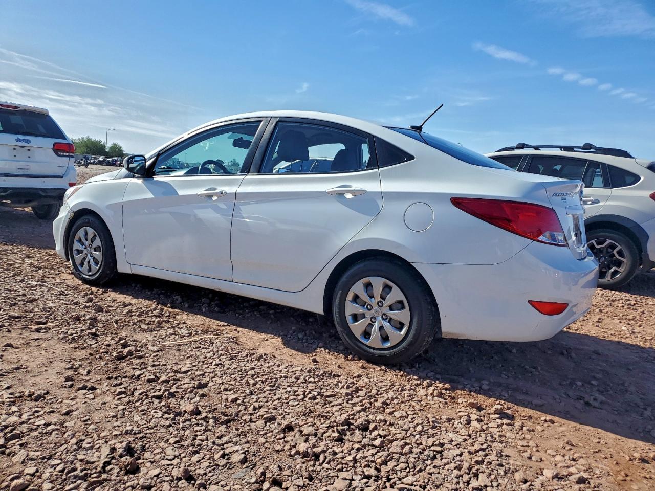 2015 HYUNDAI ACCENT GLS photo 2