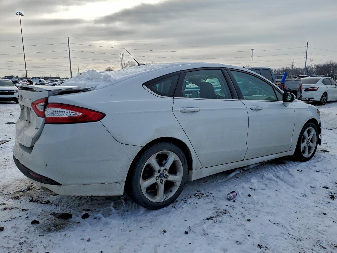 2014 FORD FUSION SE photo 3