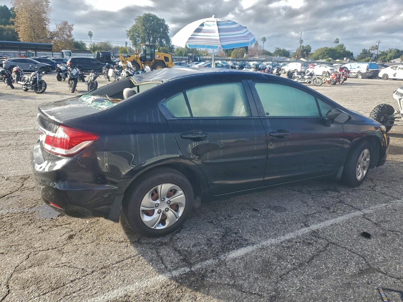 2015 HONDA CIVIC LX photo 5