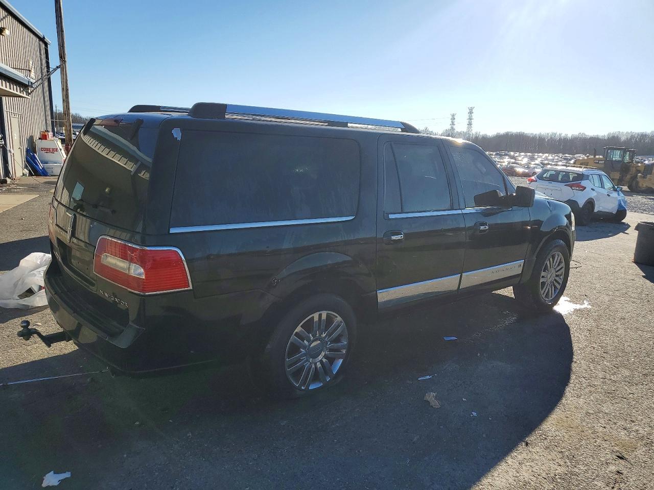2007 LINCOLN NAVIGATOR L photo 3