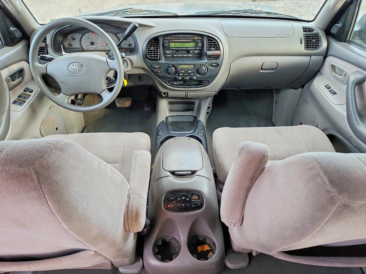 2003 TOYOTA SEQUOIA SR5 photo 8