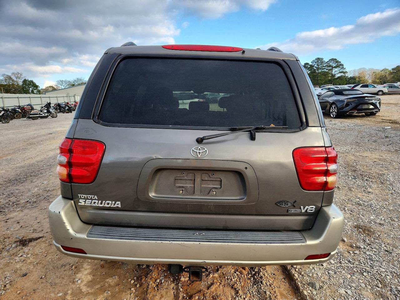 2003 TOYOTA SEQUOIA SR5 photo 6