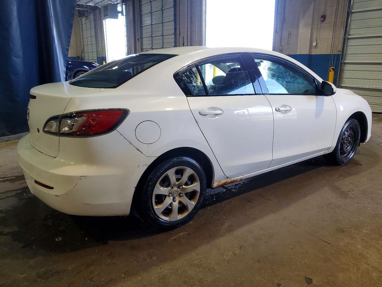 2013 MAZDA 3 I photo 3