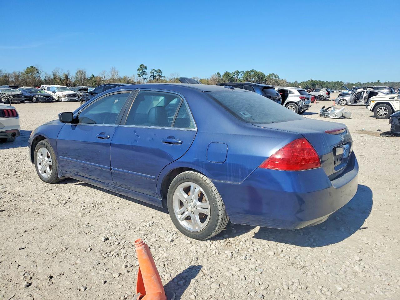 2007 HONDA ACCORD EX photo 2