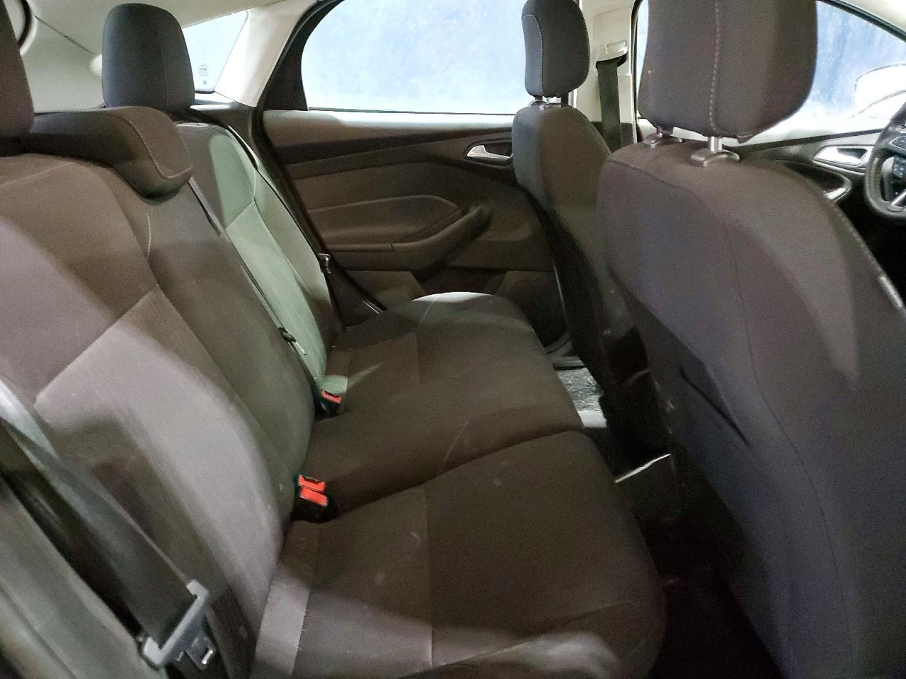 2018 FORD FOCUS SEL photo 11