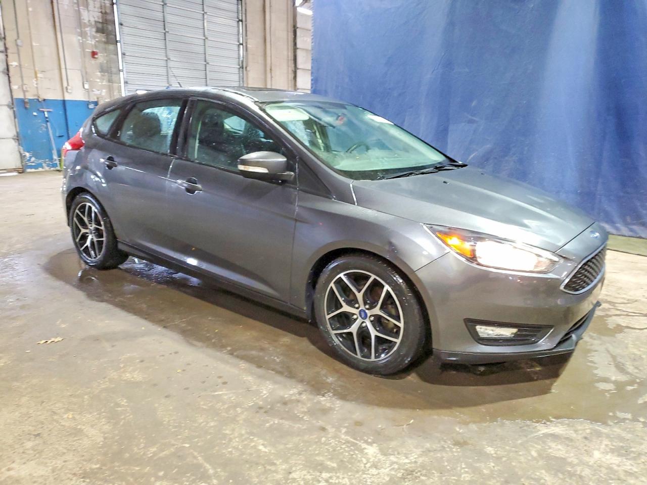 2018 FORD FOCUS SEL photo 4
