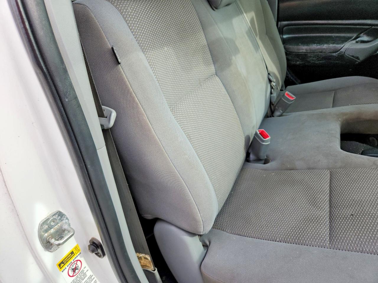 2012 TOYOTA TACOMA photo 10
