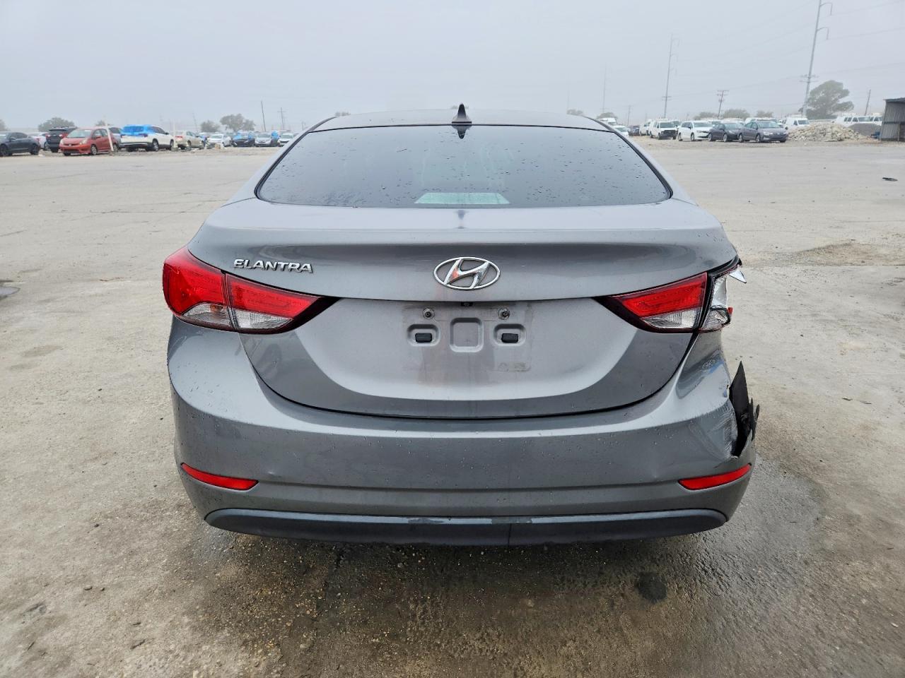 2014 HYUNDAI ELANTRA SE photo 6