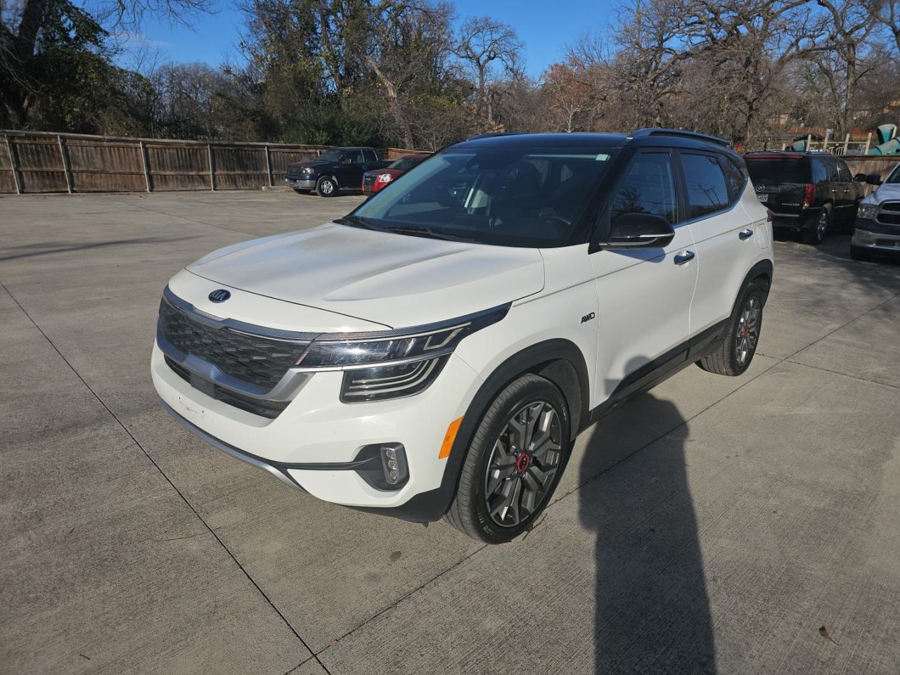 2021 KIA SELTOS SX photo 2