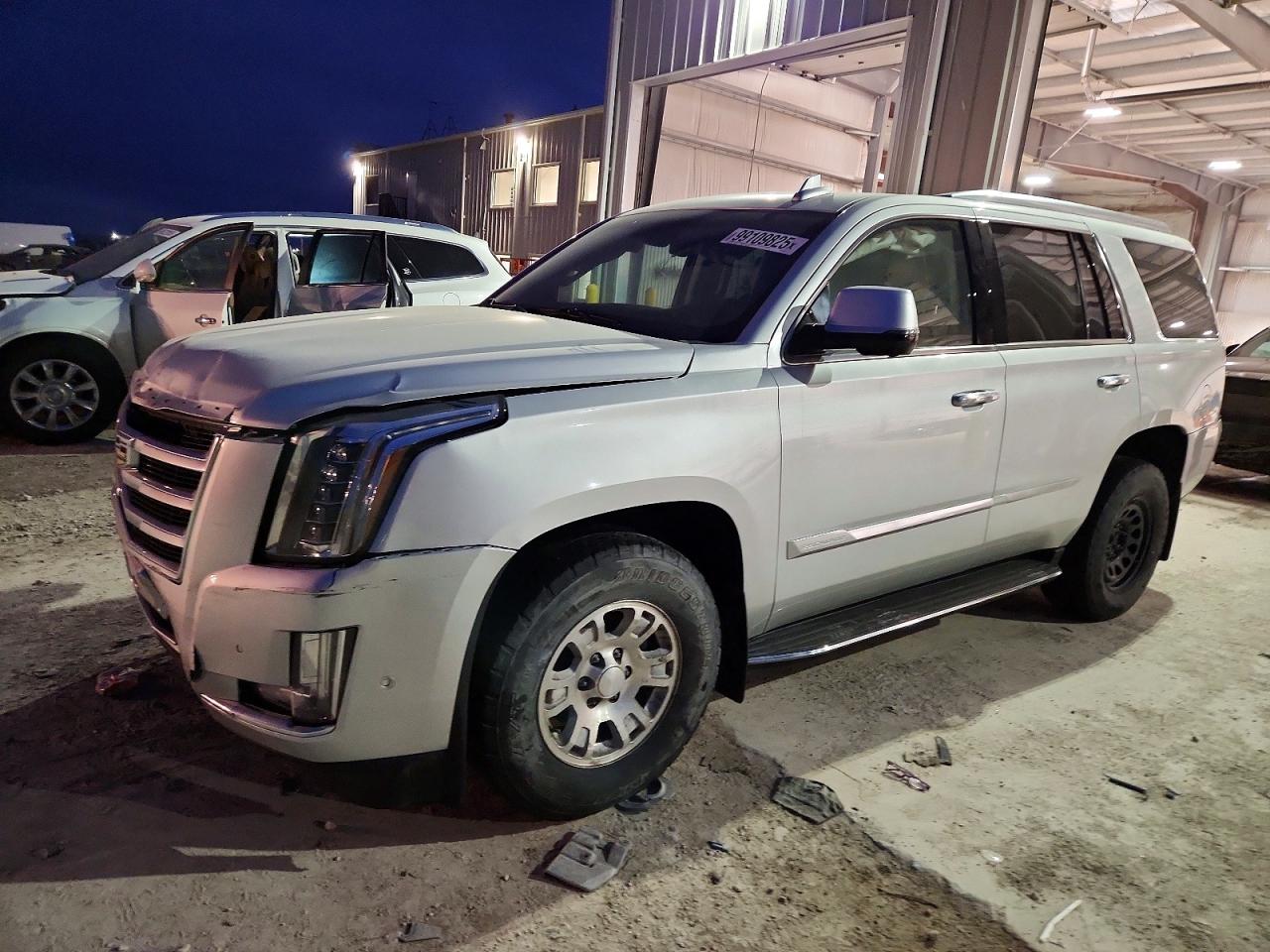 2019 CADILLAC ESCALADE