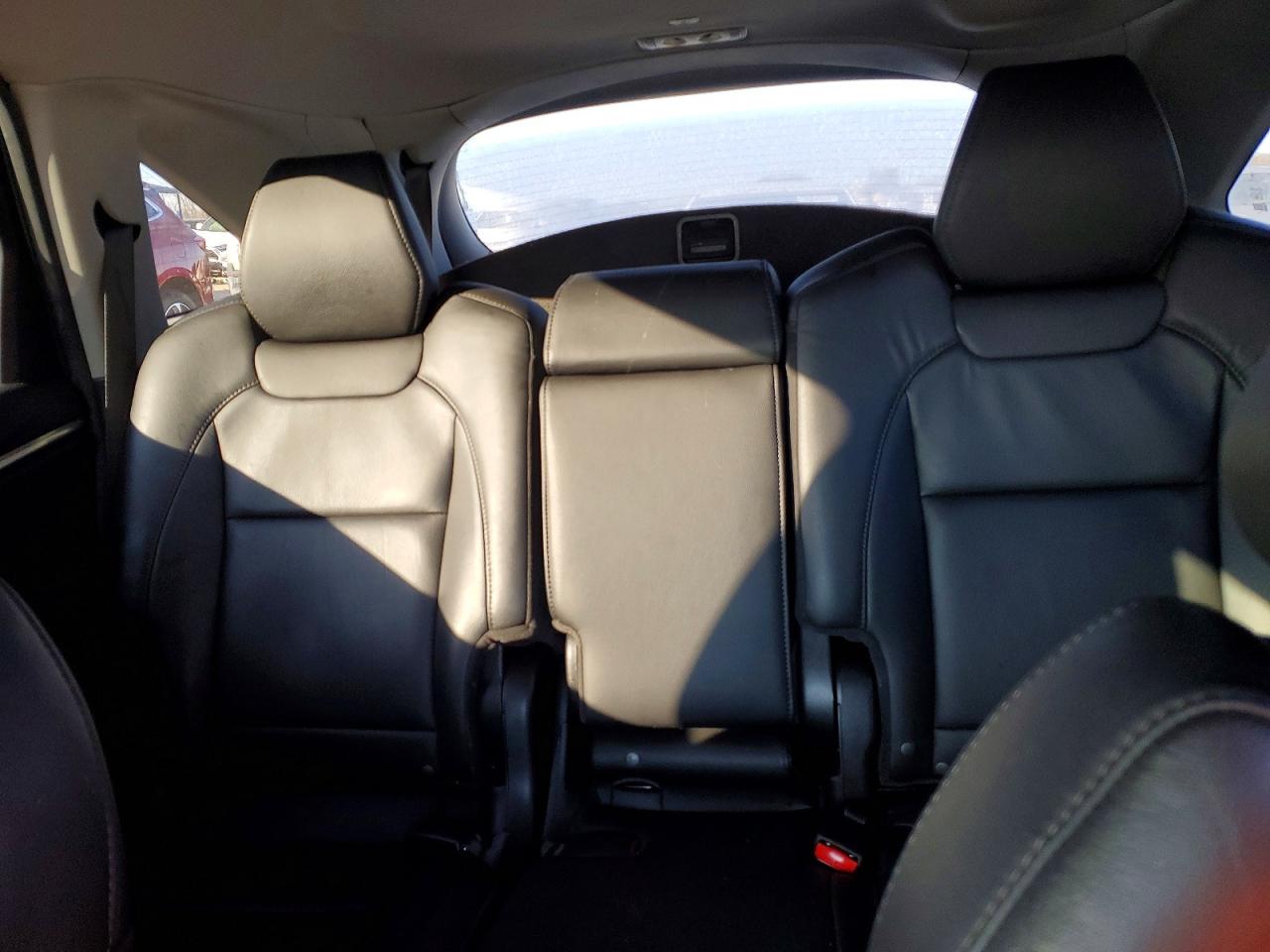2016 ACURA MDX photo 19