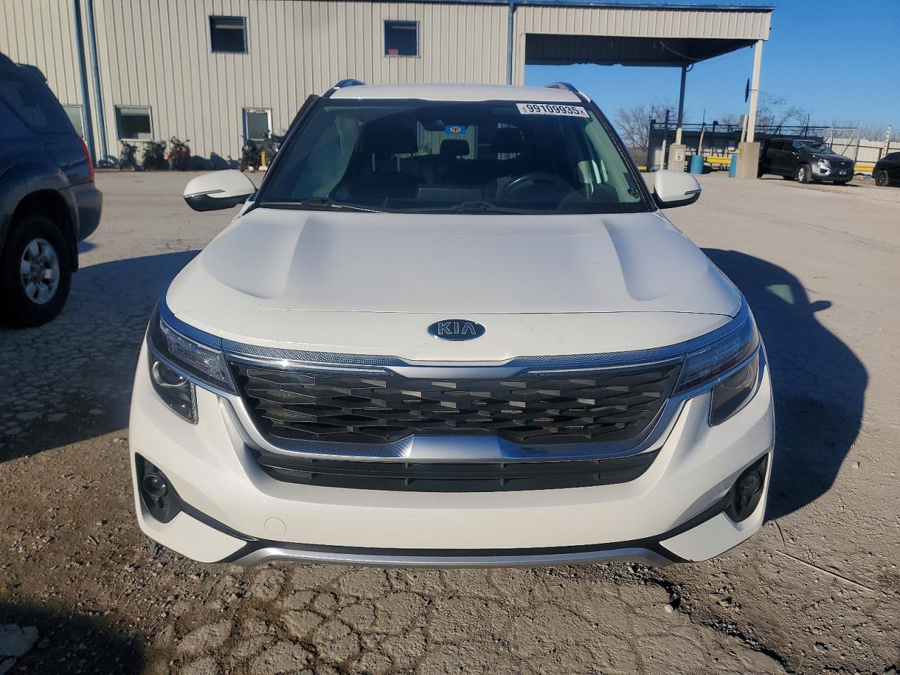 2021 KIA SELTOS S photo 9