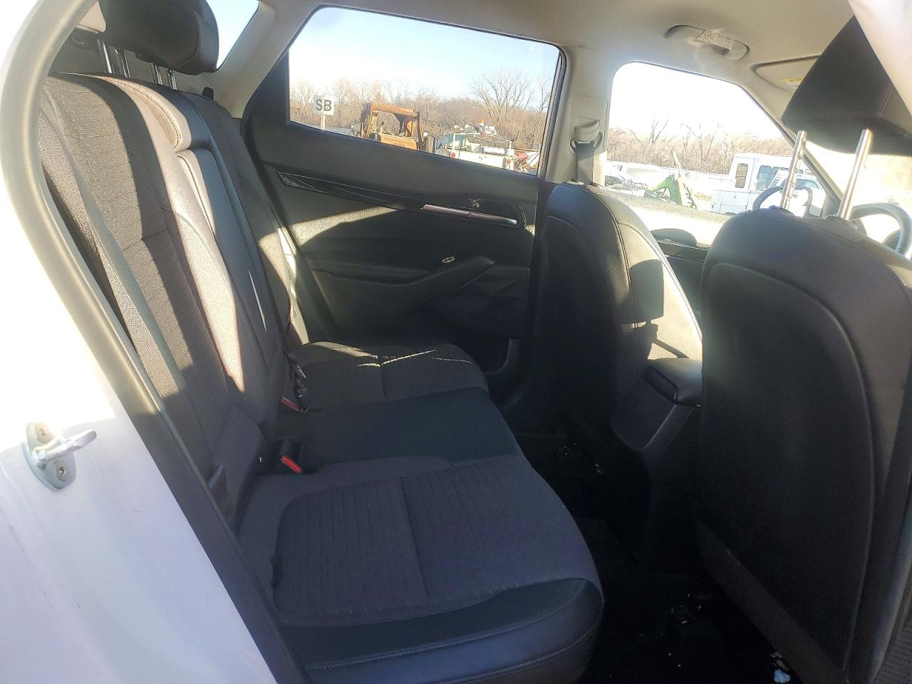 2021 KIA SELTOS S photo 21