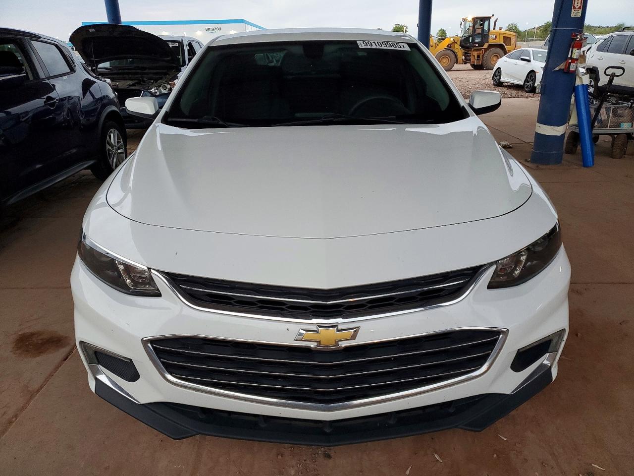 2017 CHEVROLET MALIBU LT photo 5