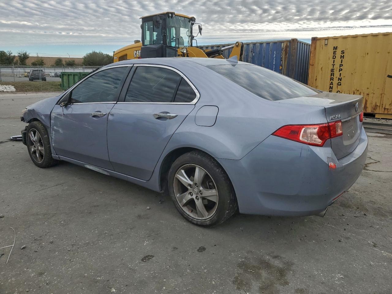 2013 ACURA TSX photo 2
