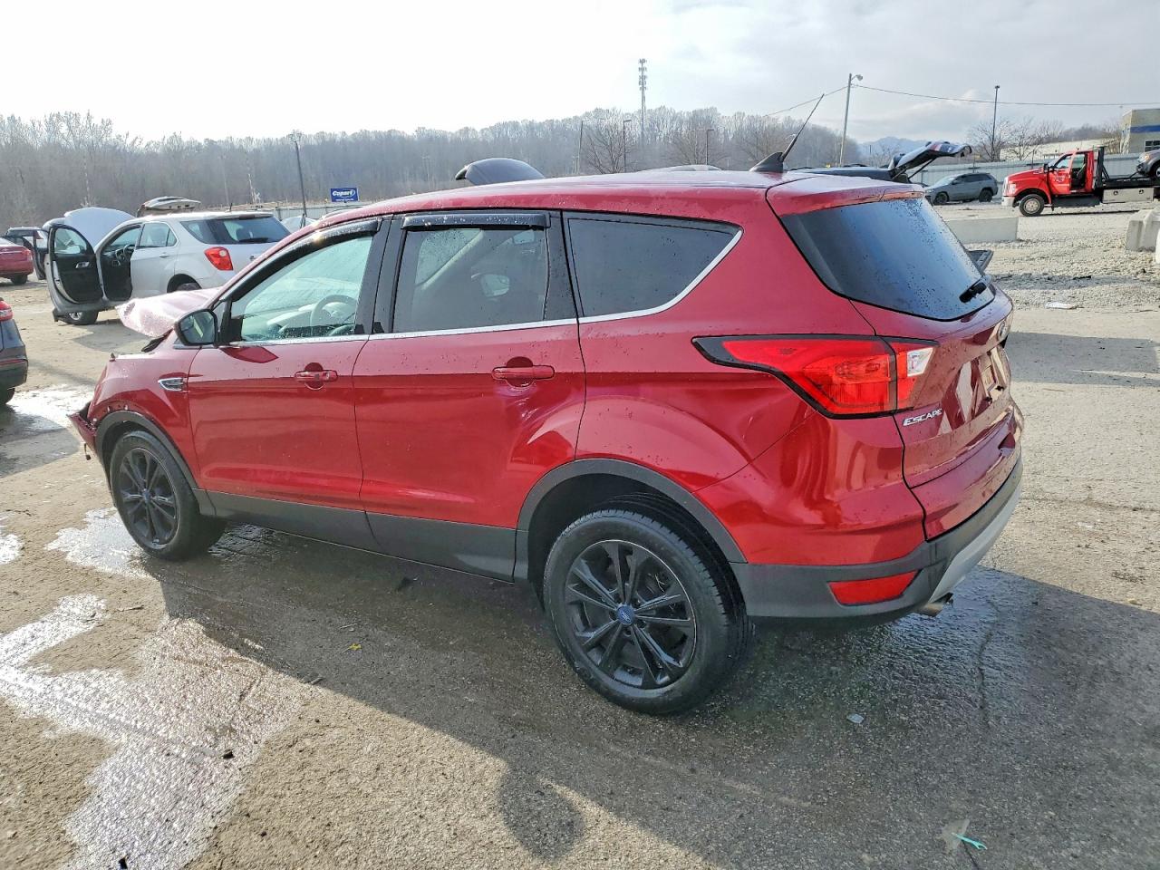 2019 FORD ESCAPE SE photo 2