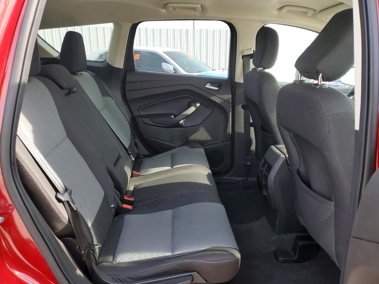 2019 FORD ESCAPE SE photo 11