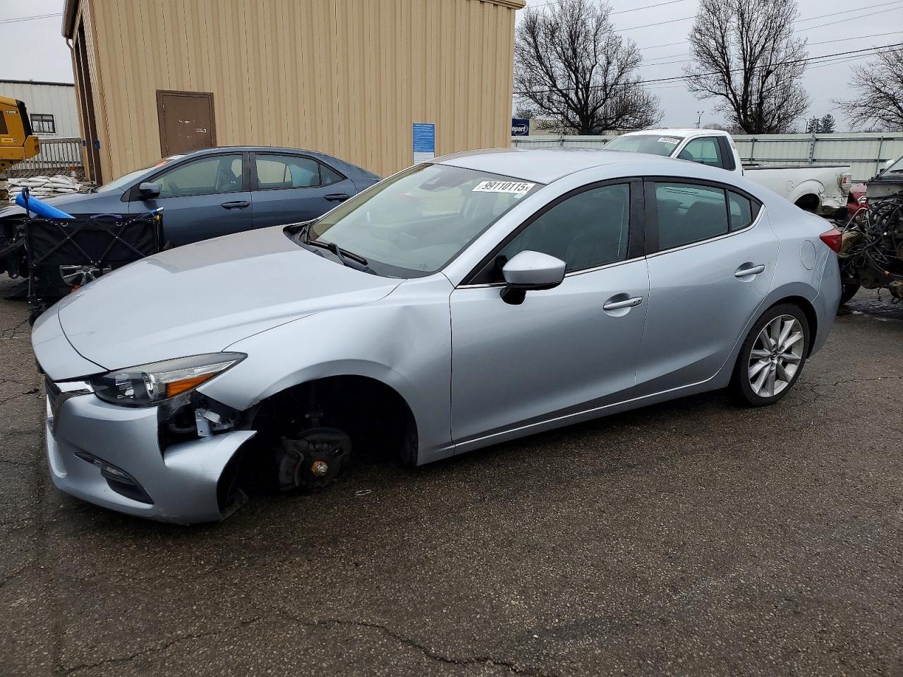 2017 MAZDA 3