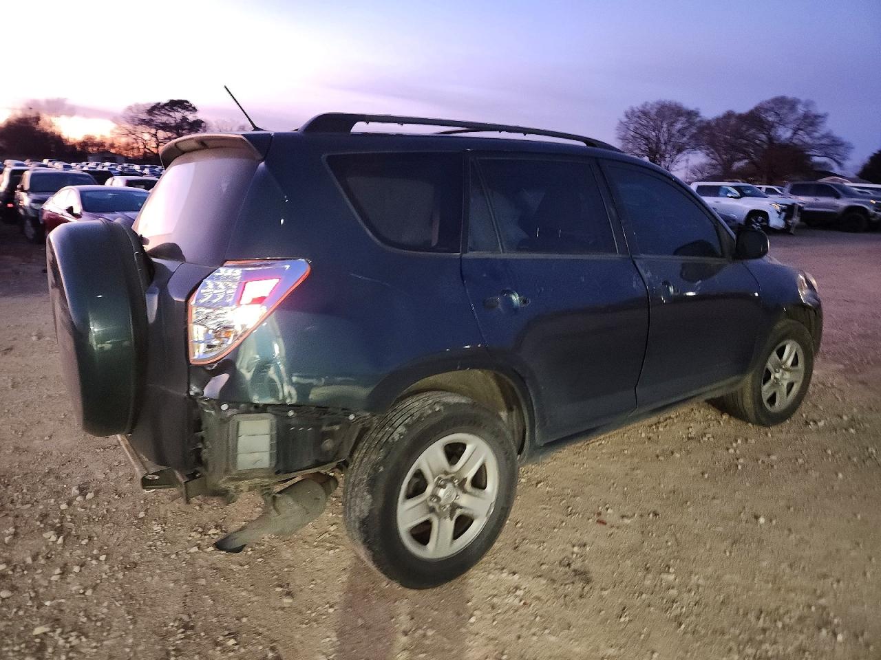 2012 TOYOTA RAV4 photo 3