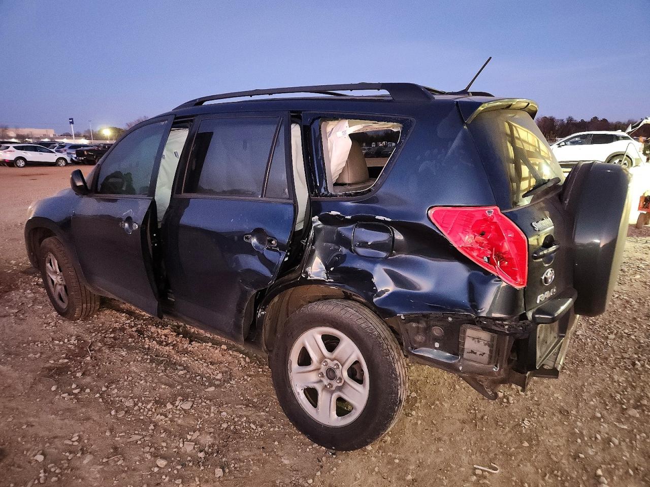2012 TOYOTA RAV4 photo 2
