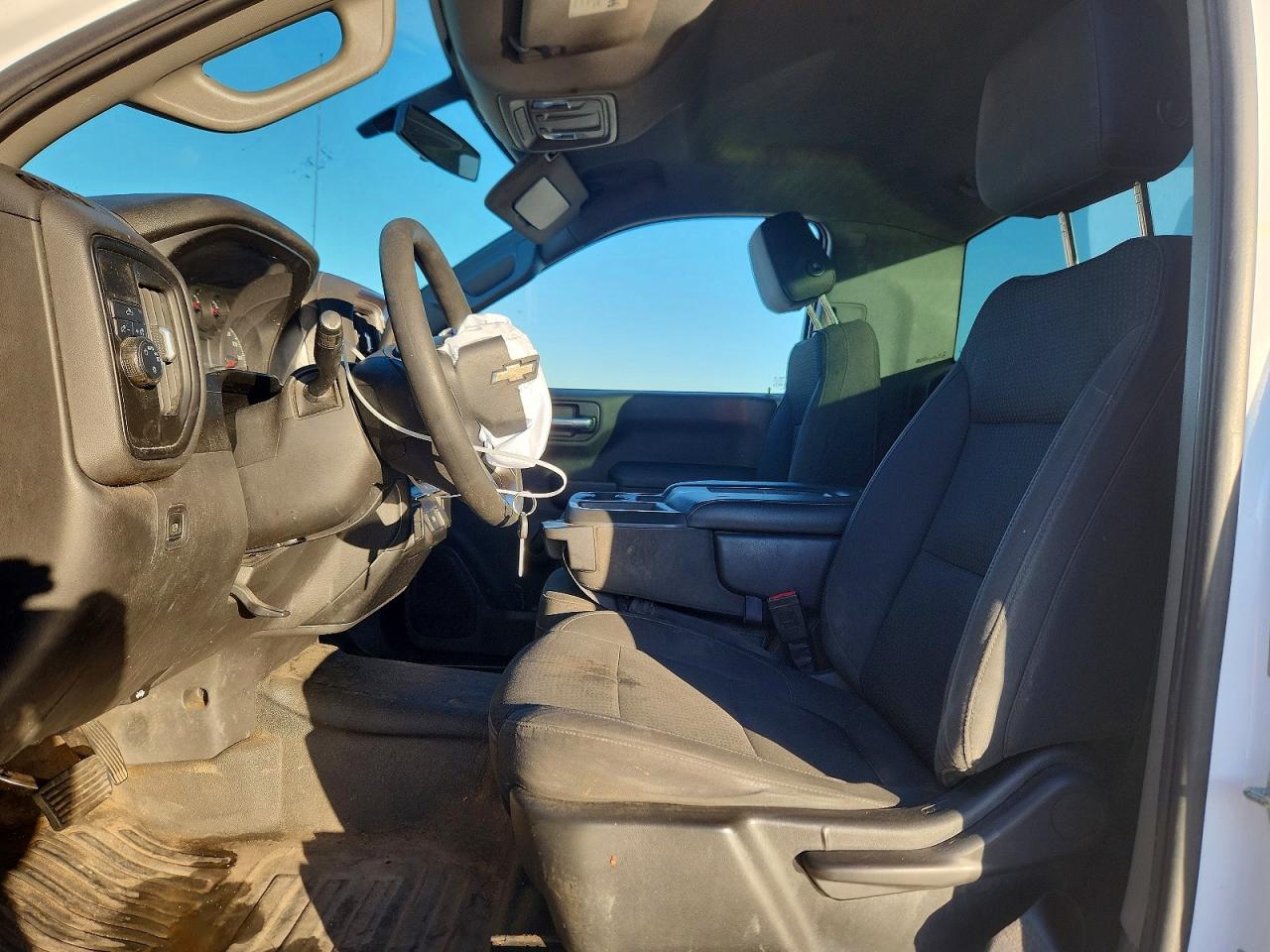 2020 CHEVROLET SILVERADO C1500 photo 7