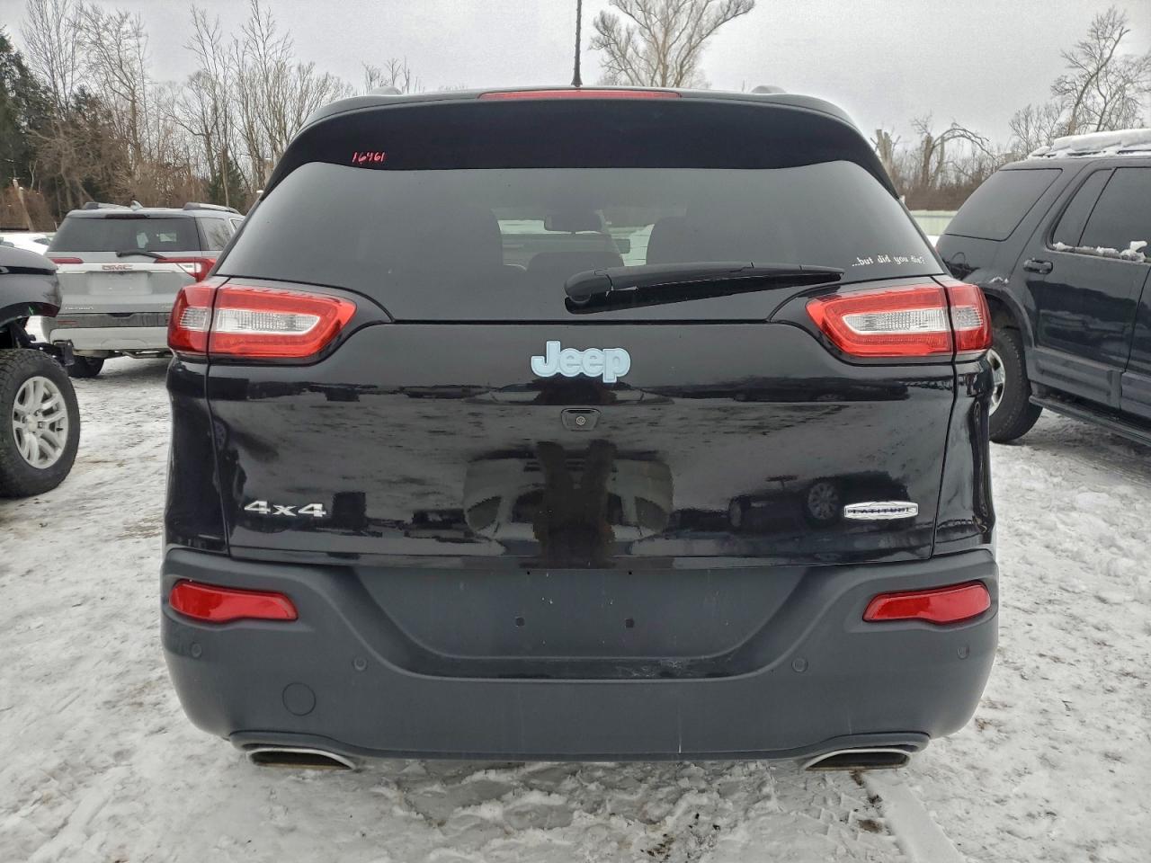 2017 JEEP CHEROKEE LATITUDE photo 6