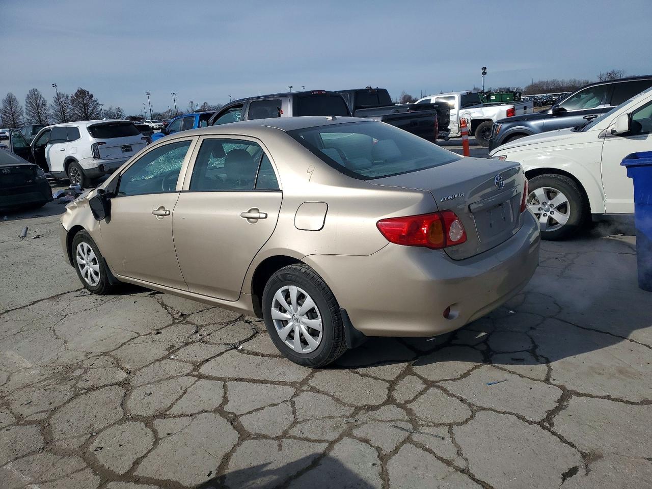 2009 TOYOTA COROLLA BASE photo 2