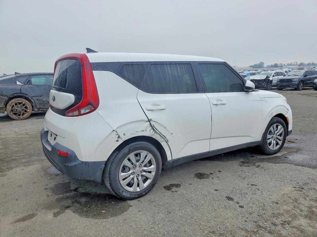 2020 KIA SOUL LX photo 3