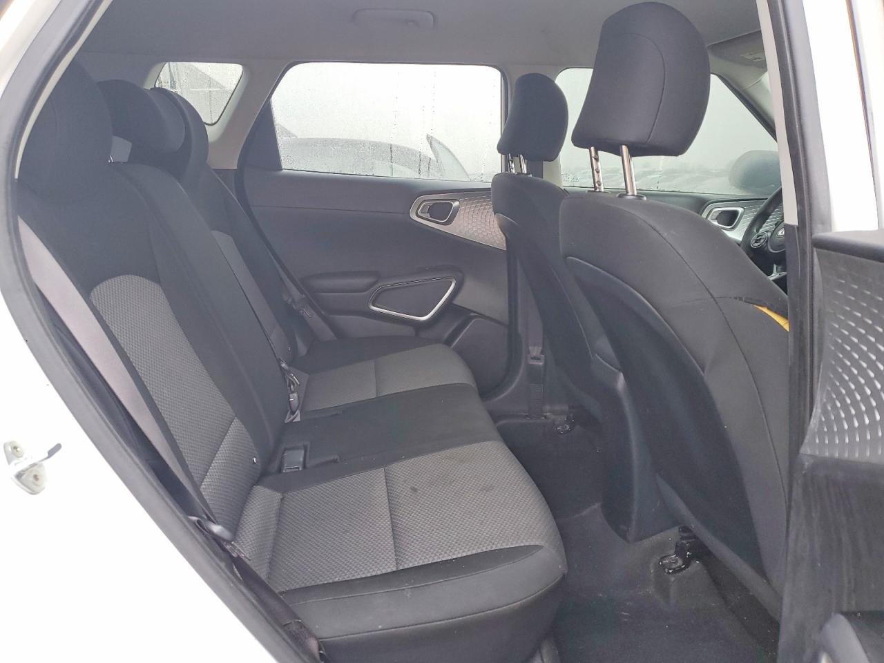2020 KIA SOUL LX photo 11
