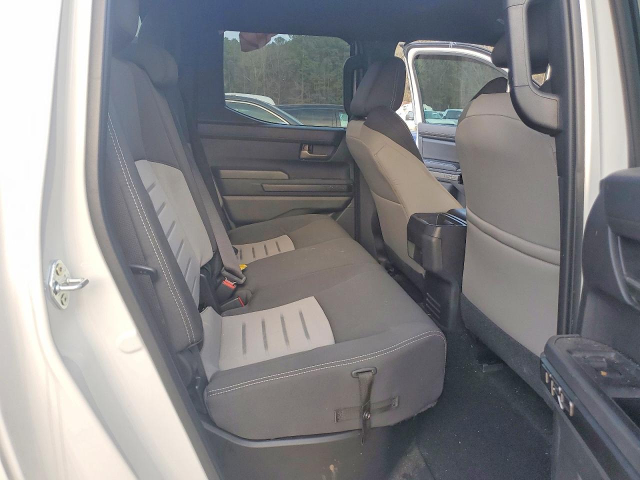2024 TOYOTA TACOMA DOUBLE CAB photo 10