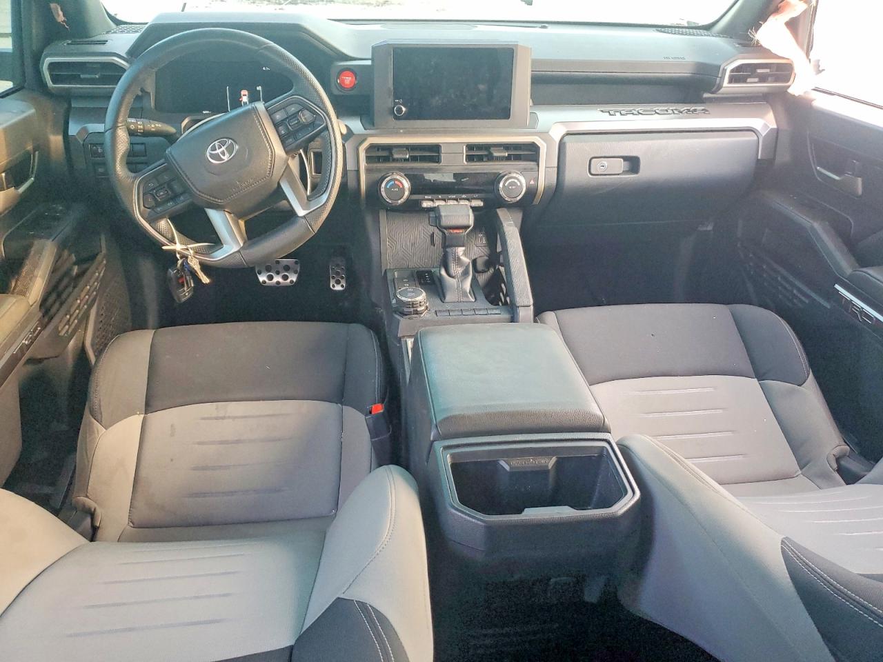 2024 TOYOTA TACOMA DOUBLE CAB photo 8
