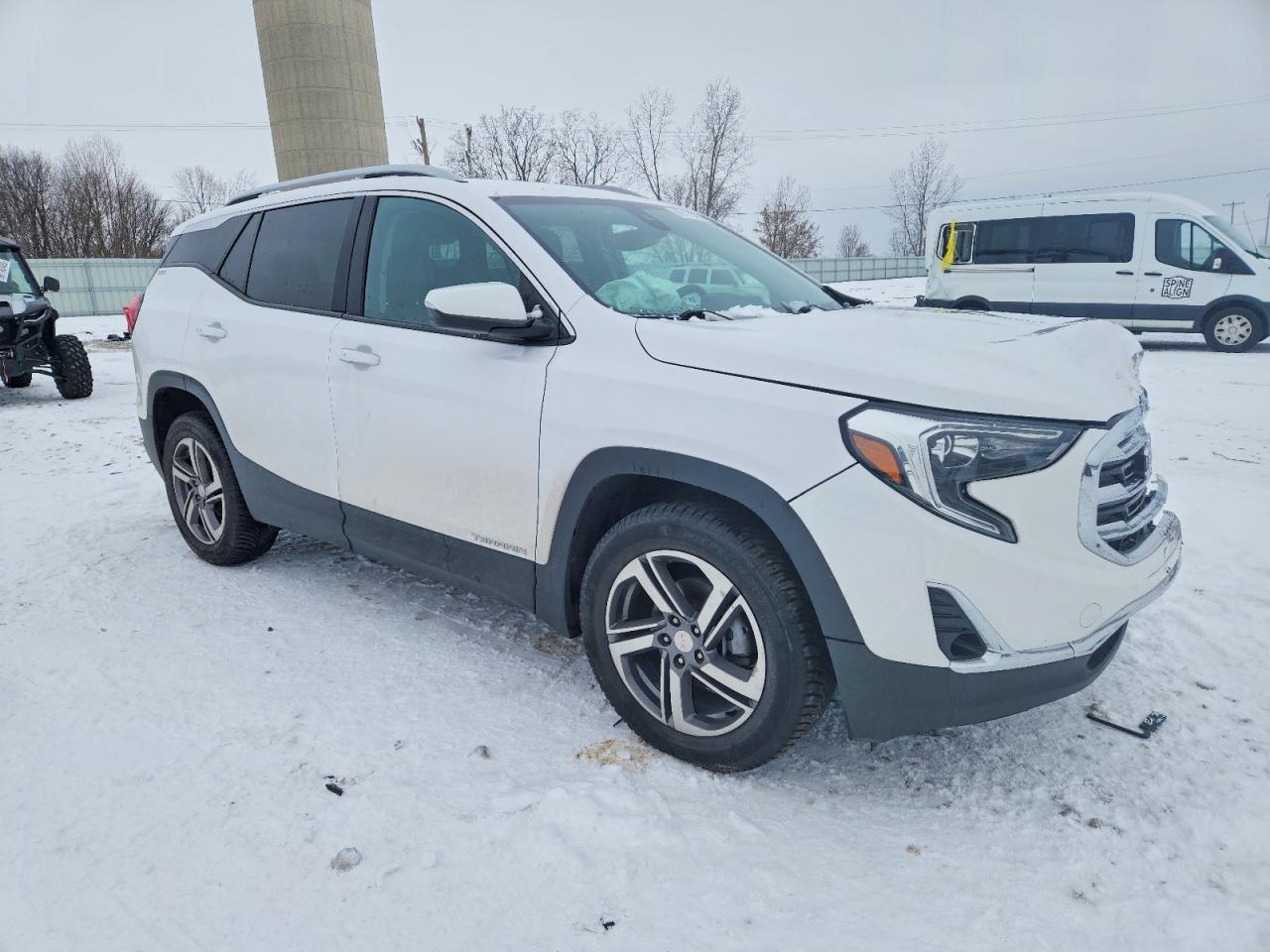2020 GMC TERRAIN SLT photo 4
