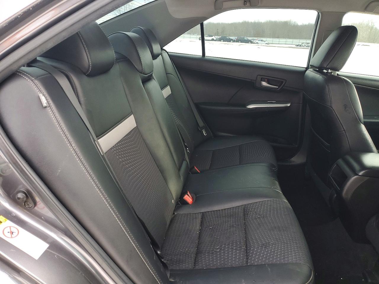 2014 TOYOTA CAMRY L photo 10