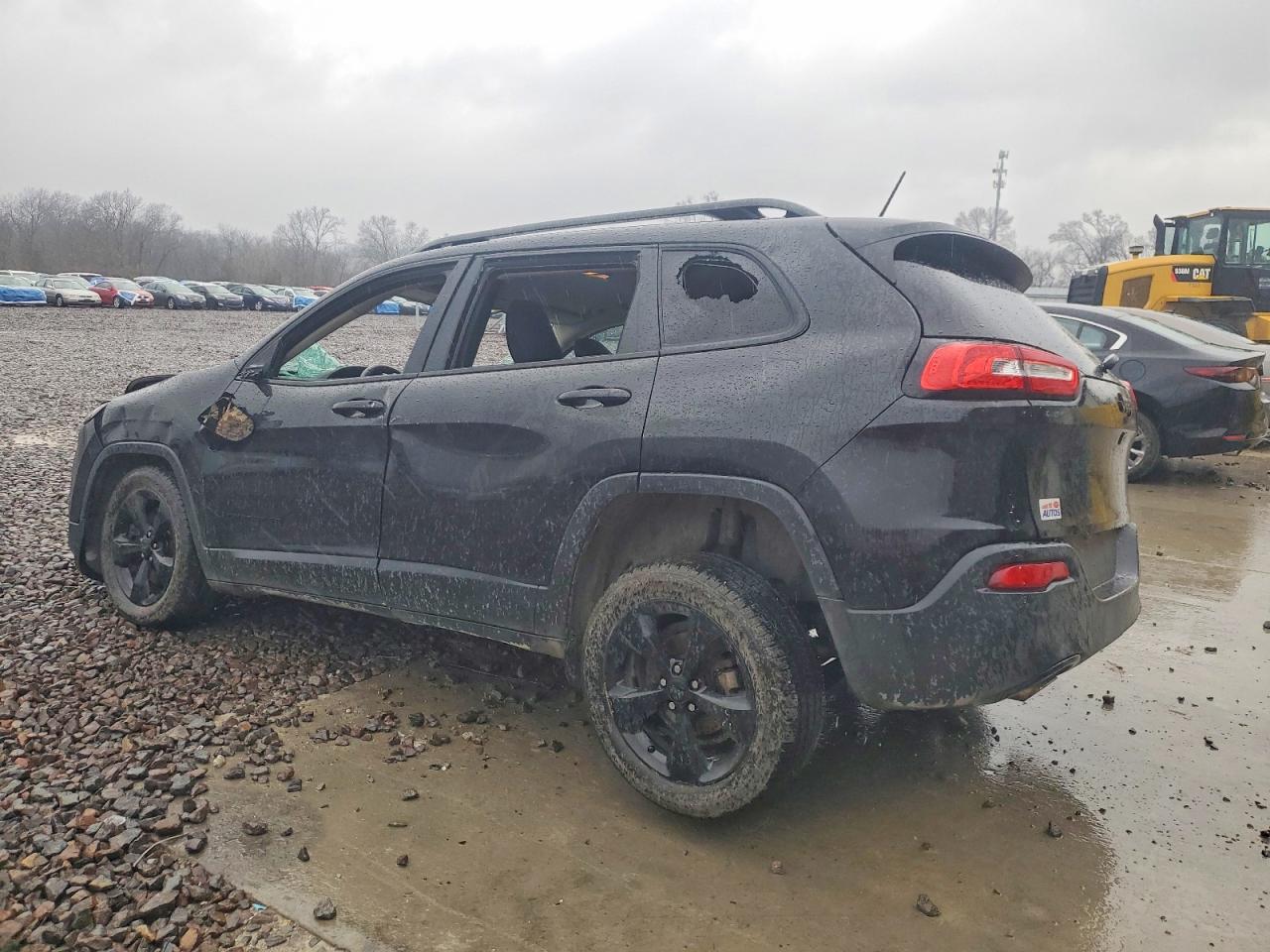 2016 JEEP CHEROKEE LATITUDE photo 2