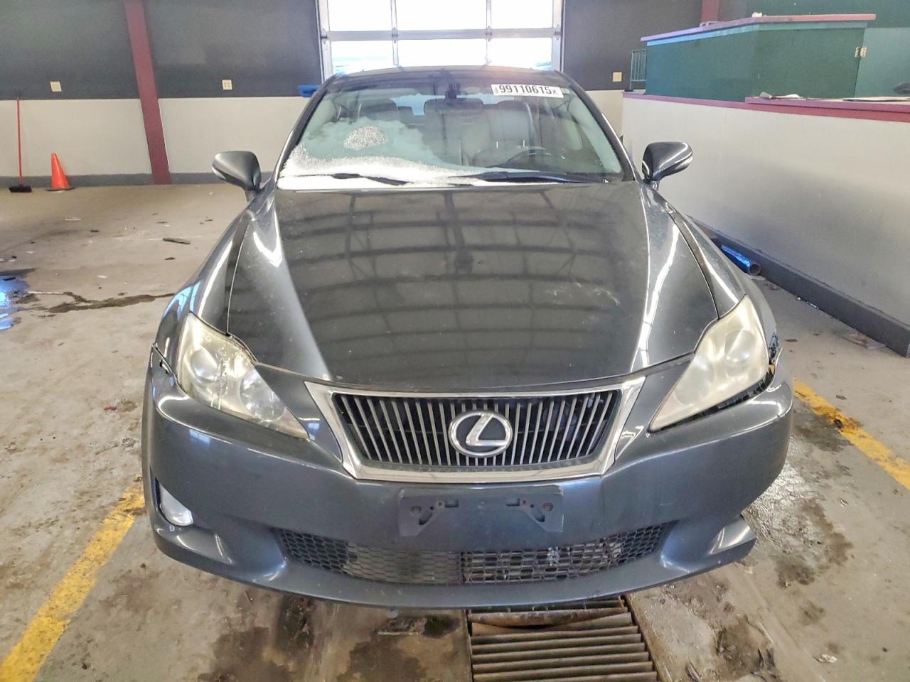 2009 LEXUS IS 250 photo 5