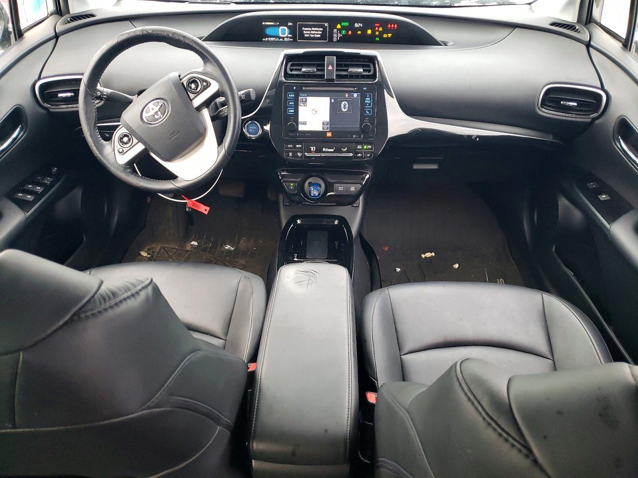 2017 TOYOTA PRIUS photo 8
