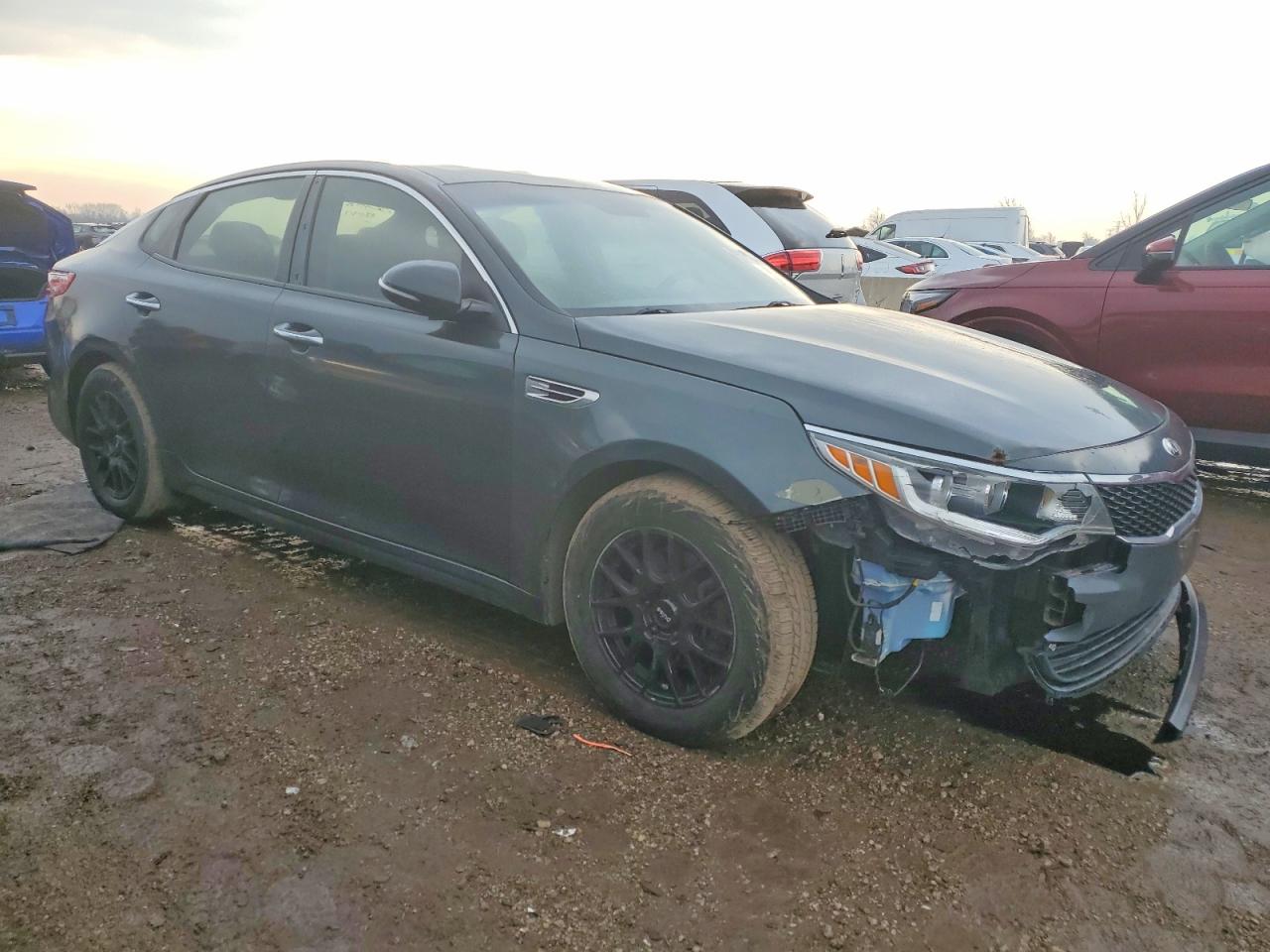 2016 KIA OPTIMA LX photo 4
