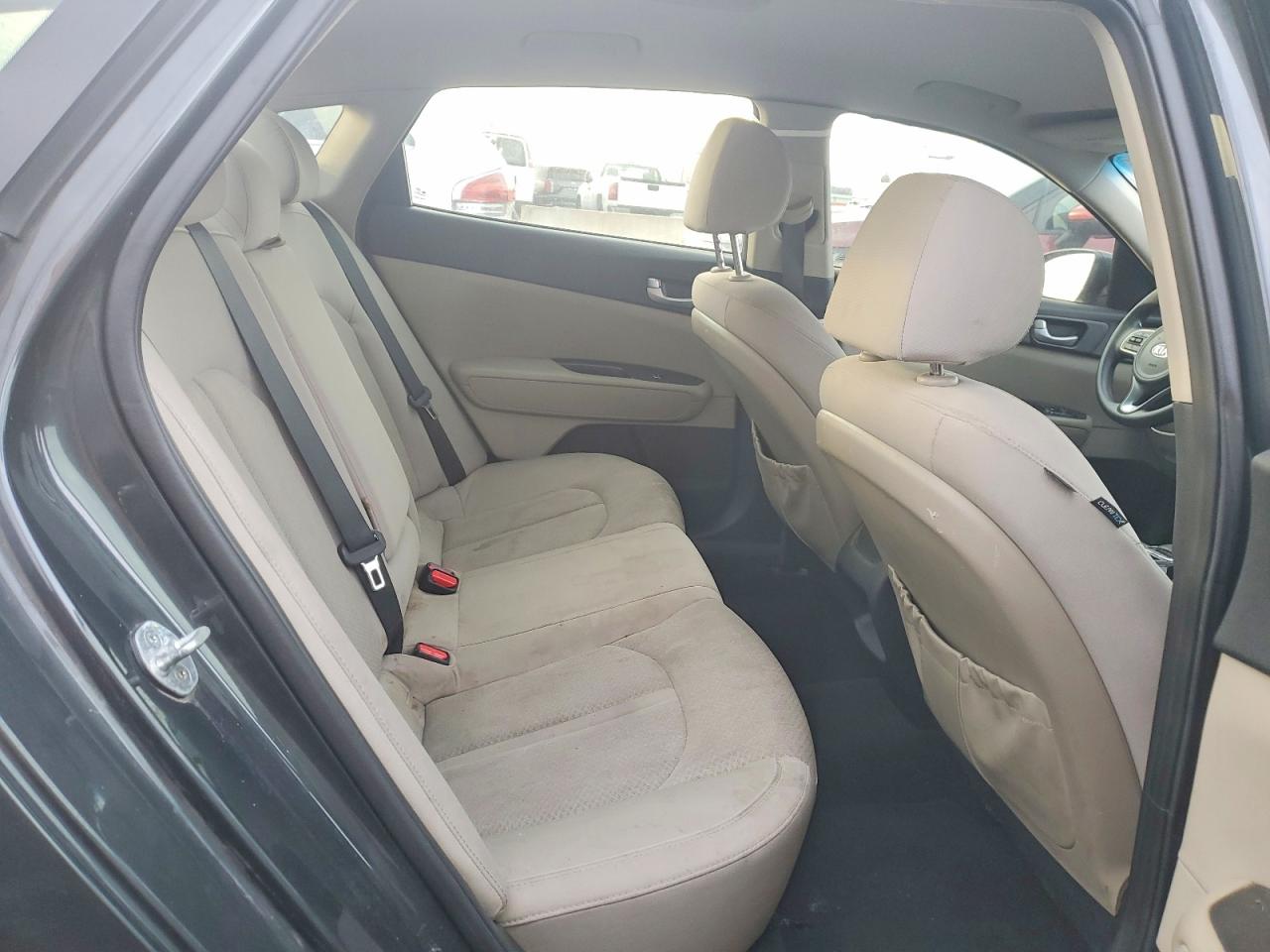2016 KIA OPTIMA LX photo 10