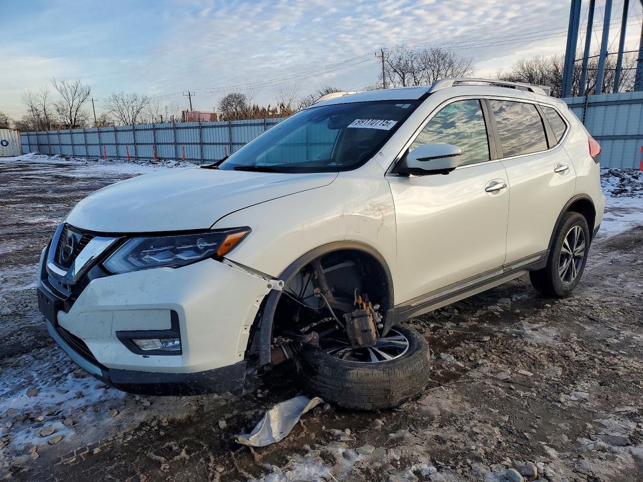 2017 NISSAN ROGUE
