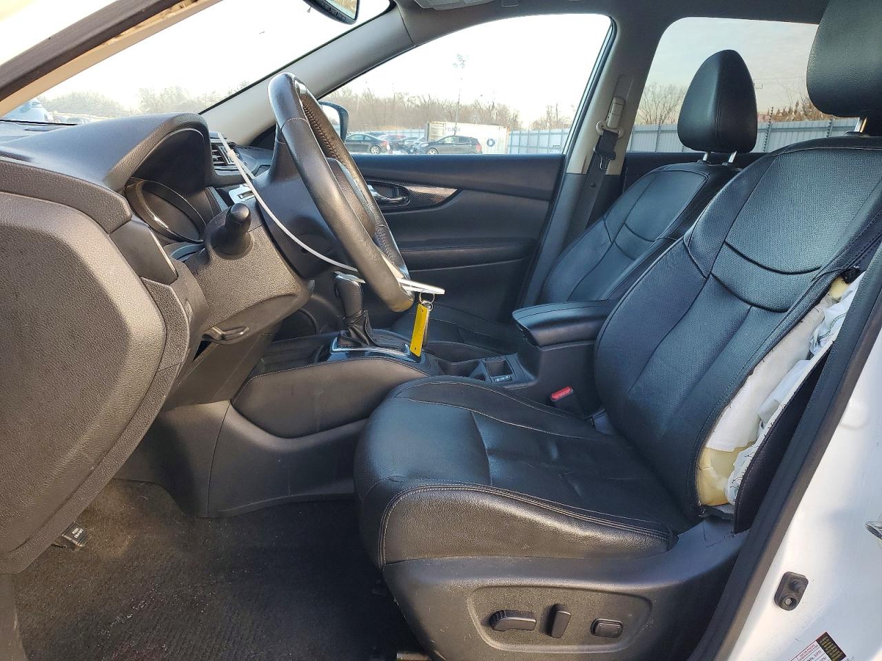 2017 NISSAN ROGUE SV photo 7