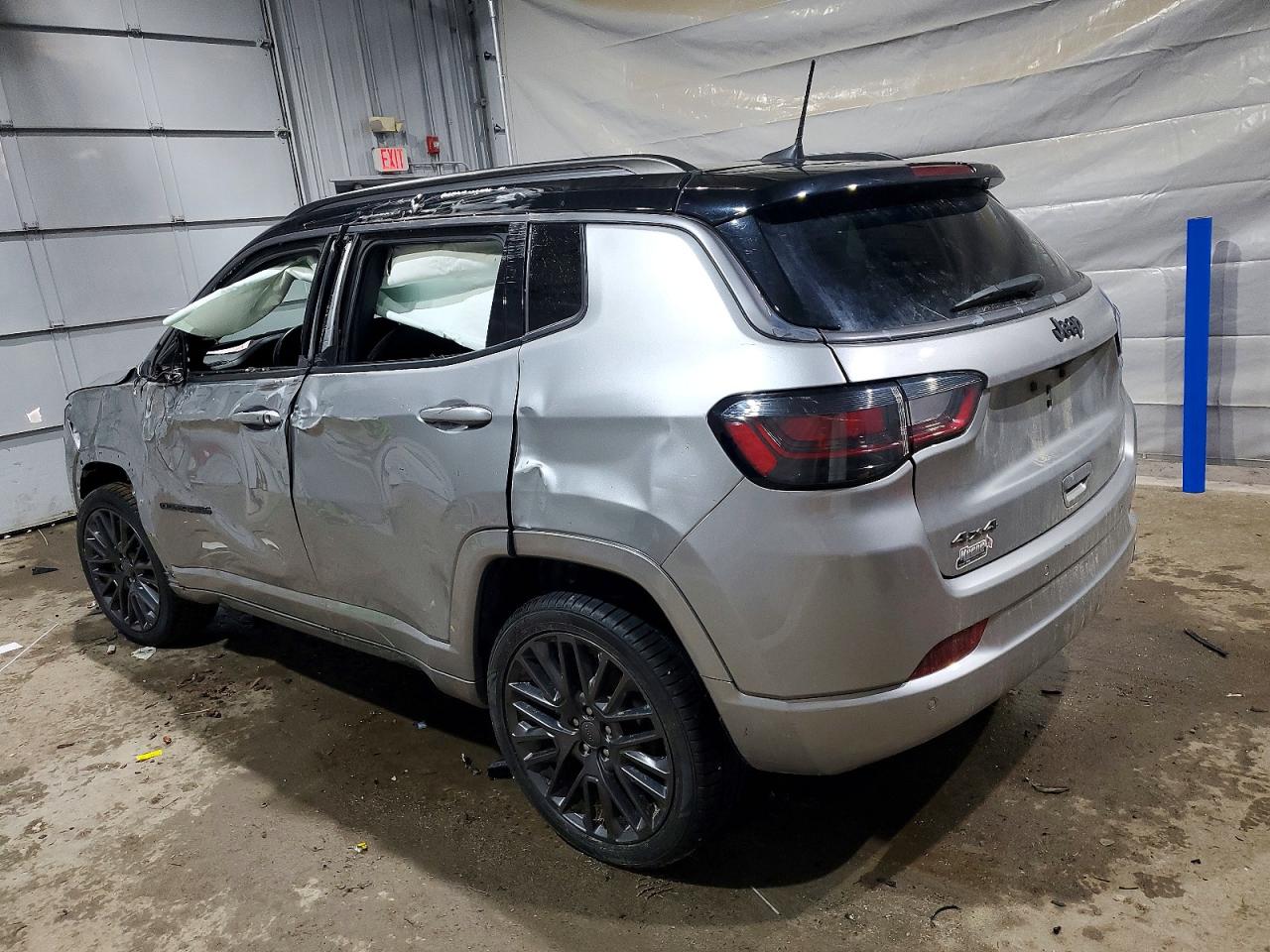 2022 JEEP COMPASS LIMITED photo 2