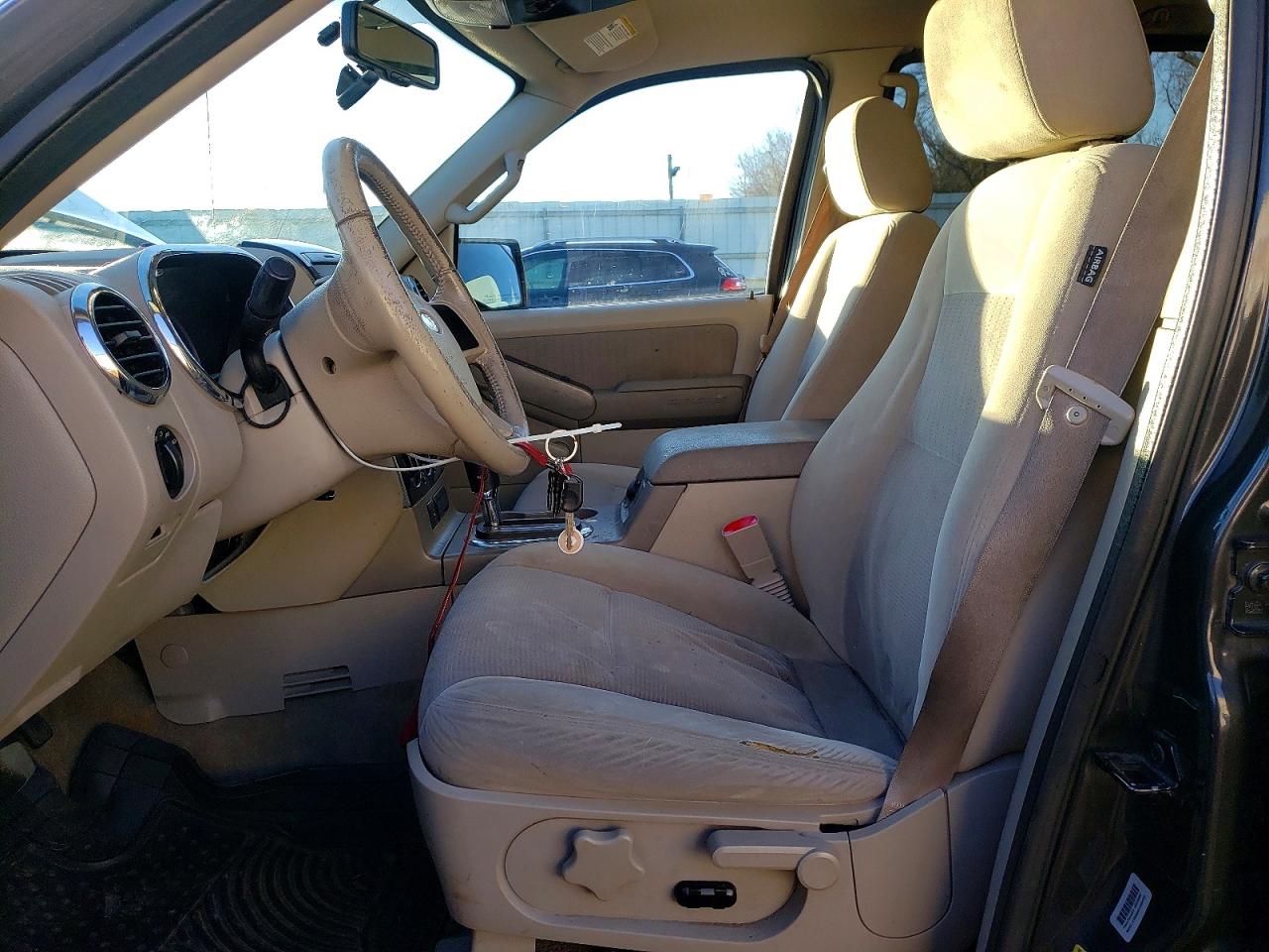 2007 FORD EXPLORER XLT photo 7