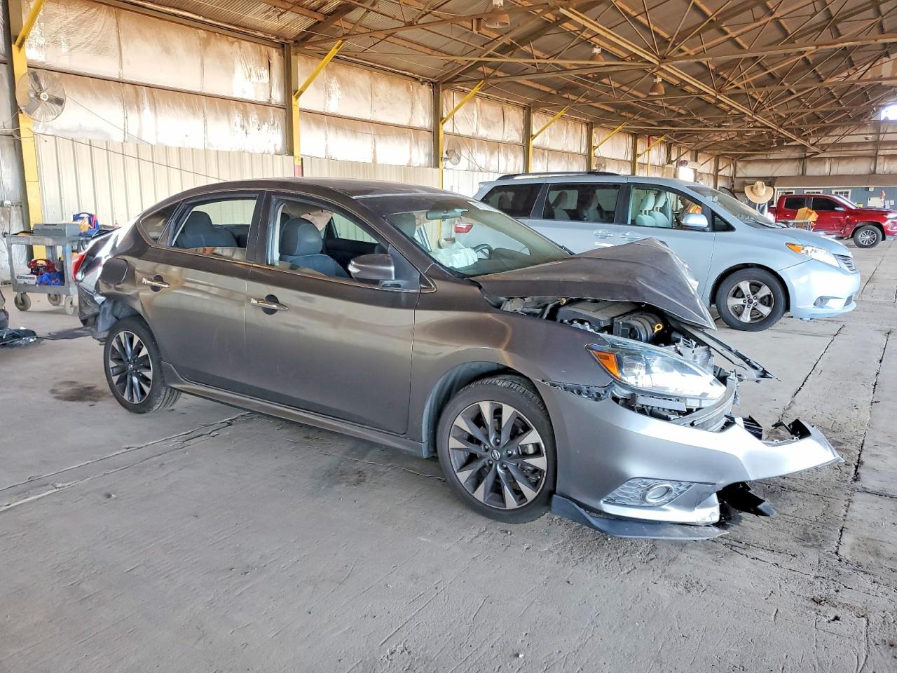 2016 NISSAN SENTRA SR photo 4