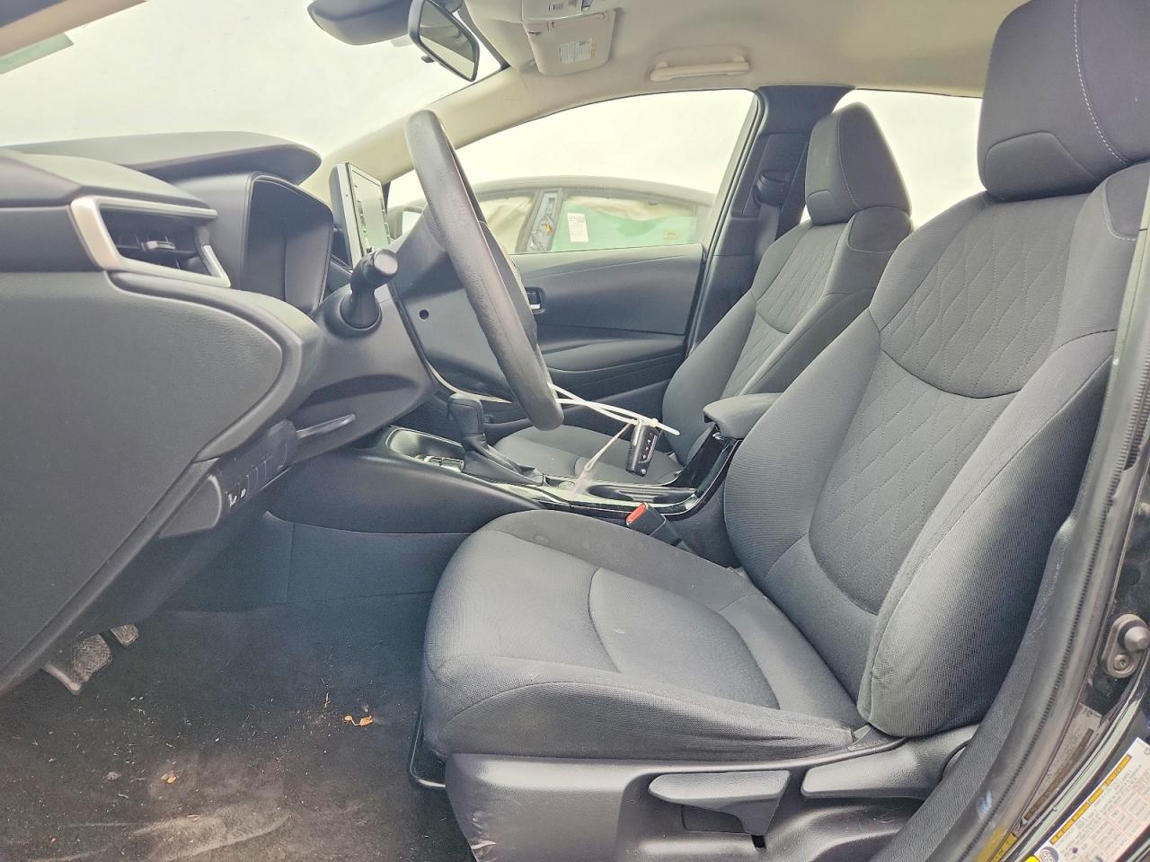 2020 TOYOTA COROLLA LE photo 7