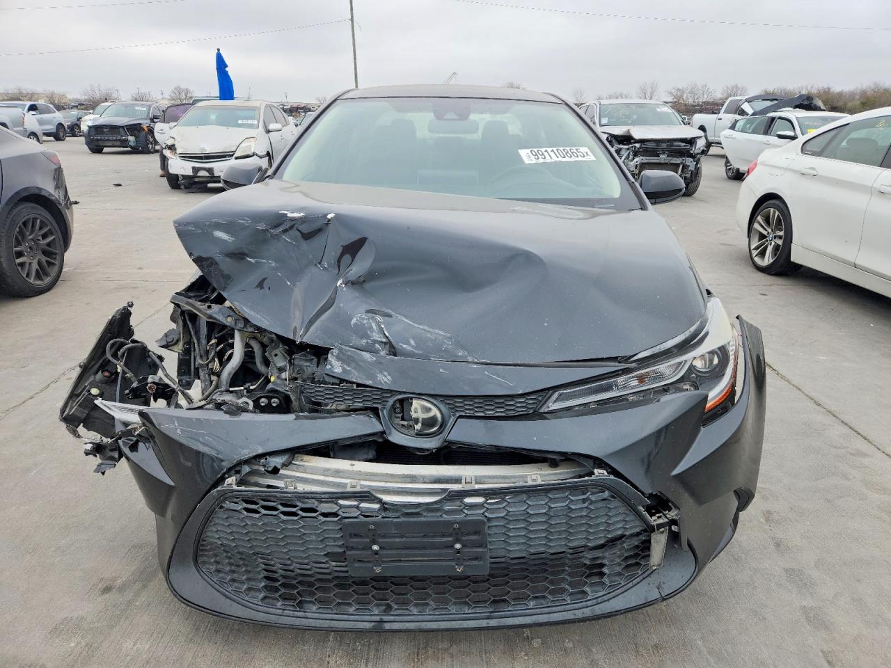 2020 TOYOTA COROLLA LE photo 5